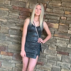 Green homecoming prom formal dress size Small S sparkly worn once